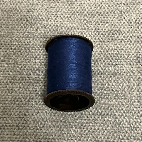 Blue Thread - Picture 1 of 1